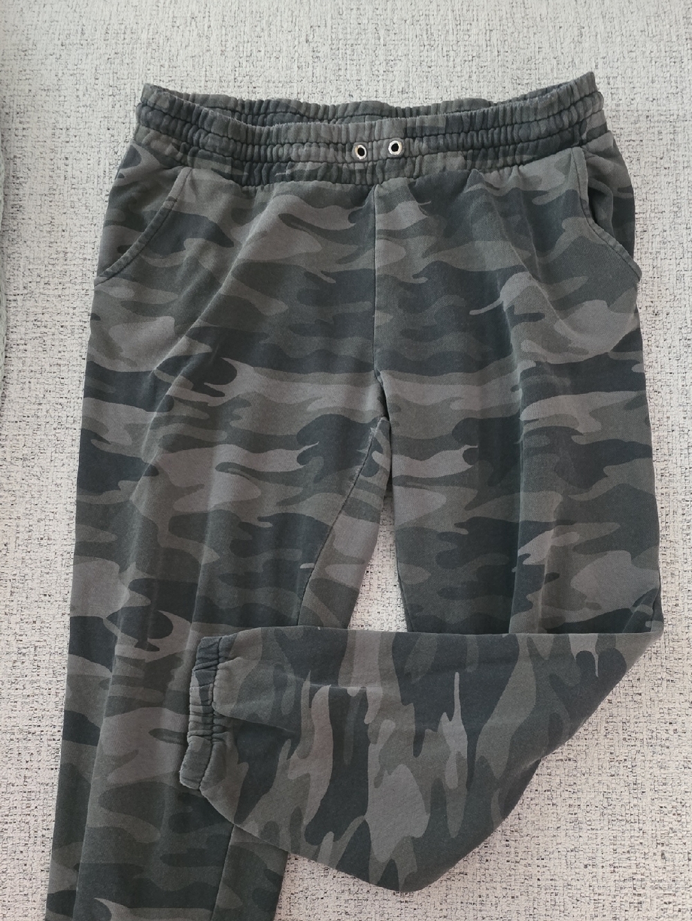 wild fable Olive & Charcoal Camo Jogger Pants